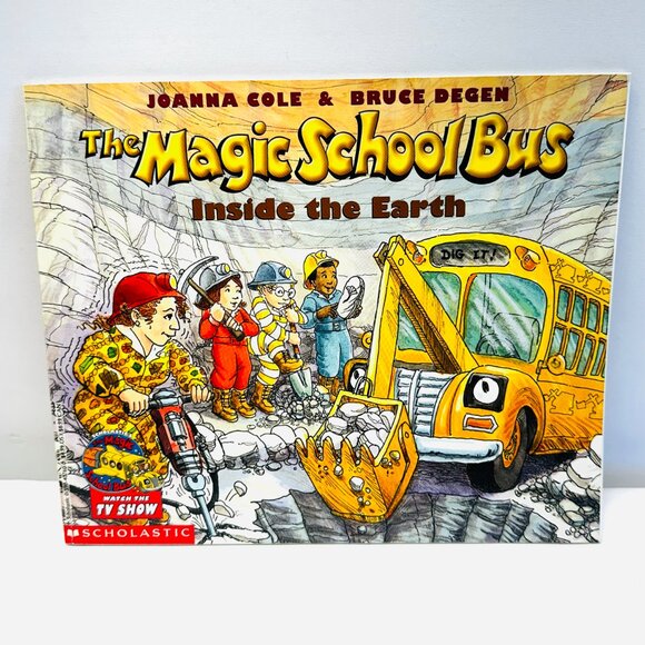 Other - Magic School Bus Inside the Earth by Joanna Cole Paperback Brand New